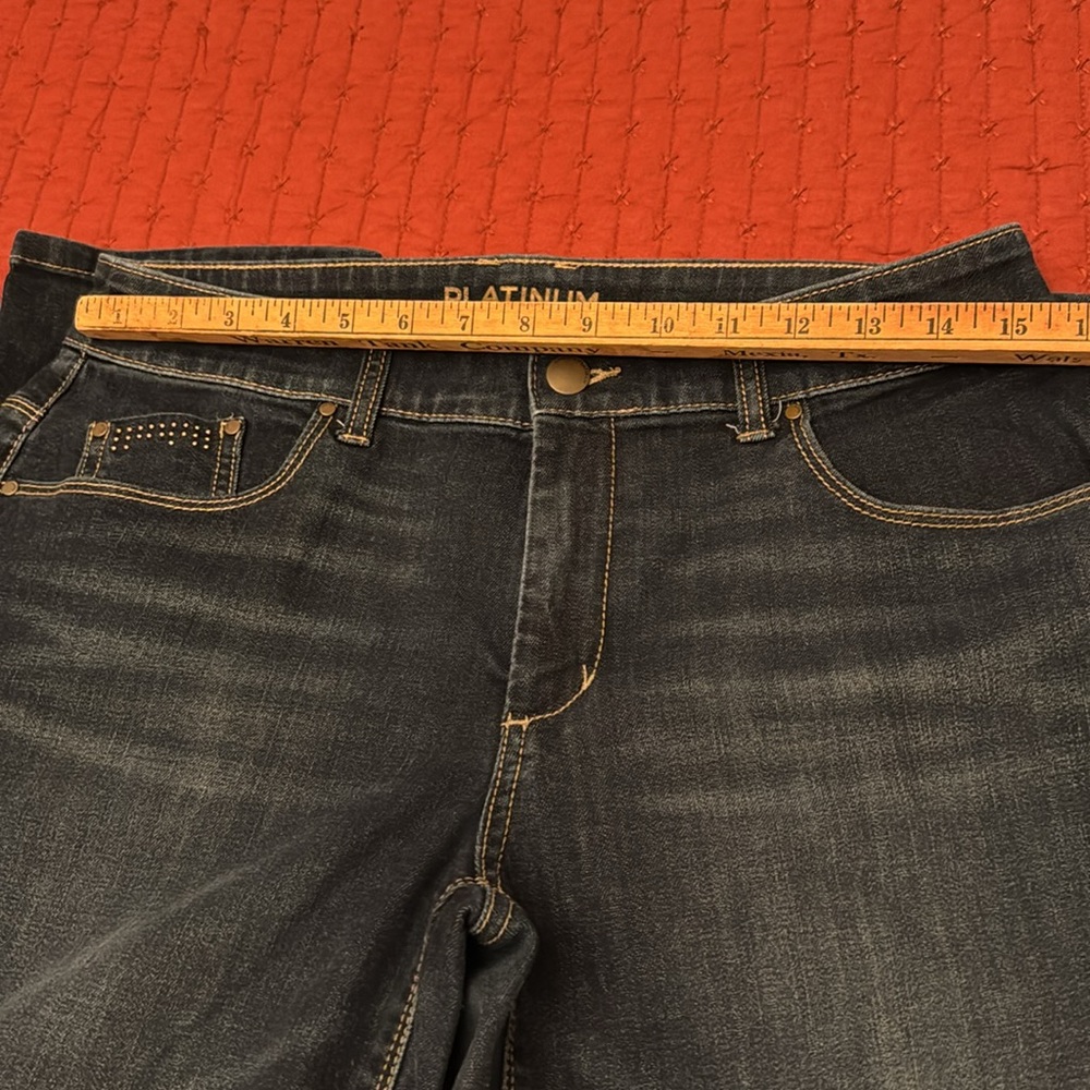 Chico’s platinum jeans 0.5 - Picture 3 of 7